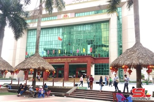 Trung Quốc siv kriz kror trôngz uô nuôv zax đros Việt Nam