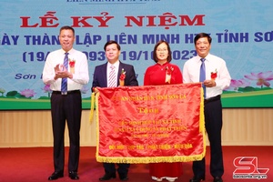 Ceremony marks 30th anniversary of Son La provincial Cooperative Alliance