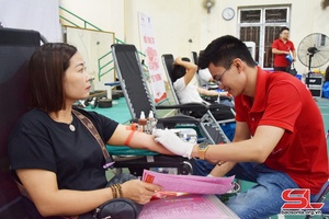 Son La province receives over 6,000 units of blood