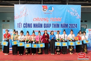 Programme helps workers enjoy happy Tet