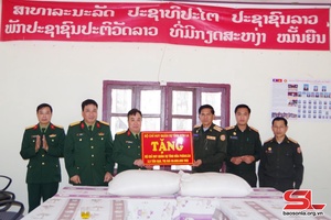 Pày dàm, nhôm xỏng chương hảư Bộ CHQS tỉnh Hủa Phăn (mương CHDCND Lào)