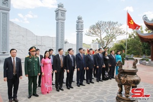 Pưng đồng chí uồn pa tỉnh Sơn La pồng cuông bók, tảy hường nẳng hươn sơ Pú Hô