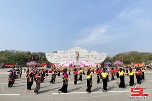 Spring Festival 2024 commemorates President Ho Chi Minh