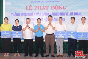 'Xây dựng giai cấp công nhân, tổ chức công đoàn Sơn La vững mạnh
