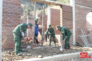 'Bền chặt tình quân - dân biên giới