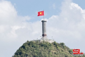 'Chung một bầu trời Tổ quốc