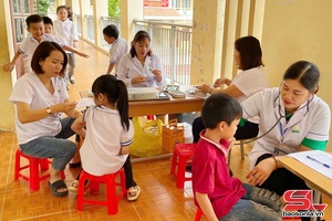 'Đổi mới phong cách thái độ phục vụ, vì sự hài lòng của nhân dân