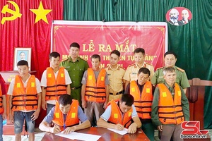 'Xây dựng thế trận an ninh nhân dân ở cơ sở