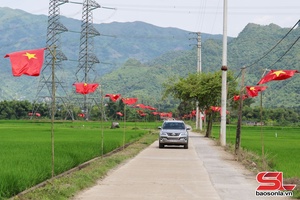 Phù Yên hân hoan hướng về ngày Tết độc lập