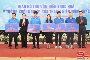 'Xây dựng môi trường để thanh niên phát triển toàn diện