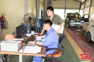 'Ứng dụng công nghệ thông tin trong hoạt động đăng kiểm