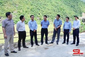 'Quyết tâm hoàn thành mục tiêu giải ngân vốn đầu tư công