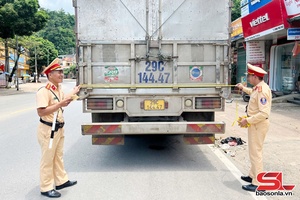 'Quyết liệt các giải pháp đảm bảo trật tự ATGT
