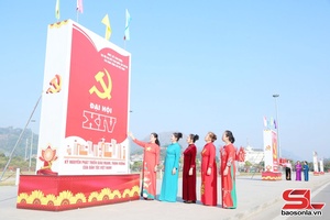 'Bản hùng ca chào mừng đại hội