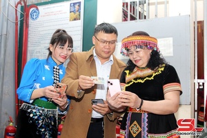 'Ứng dụng công nghệ số và đồng hành cùng phụ nữ biên cương