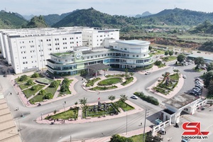 Xây dựng hệ thống y tế gần dân, vì dân