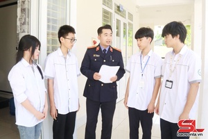 'Đổi mới giáo dục pháp luật cho học sinh
