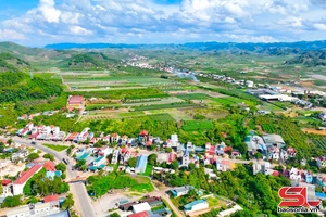 'Kết cấu hạ tầng động lực phát triển nhanh và bền vững