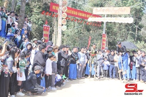 'Đưa lễ hội truyền thống thành sản phẩm du lịch đặc sắc