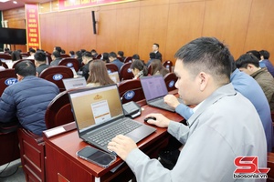 'Đẩy mạnh ứng dụng công nghệ số trong công tác bầu cử