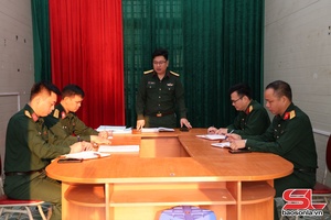 'Xây dựng lực lượng dân quân vững mạnh, rộng khắp