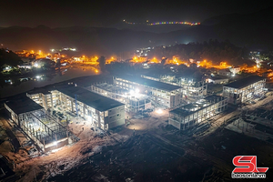 'Xuyên đêm thi công xây trường nội trú biên giới