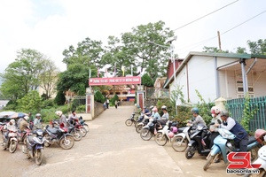 'Nâng cao ý thức chấp hành pháp luật giao thông cho học sinh