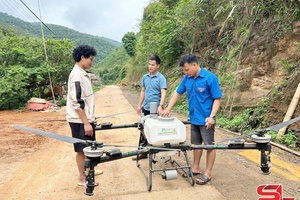'Khát vọng “bay” trên đồi dốc