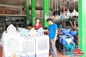 'Mường Giôn phát triển thương mại, dịch vụ