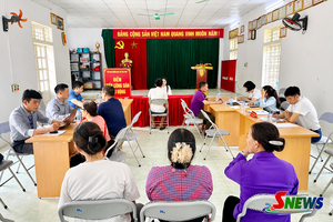 'Xuống tận bản, ra tận ruộng gỡ khó cho dân