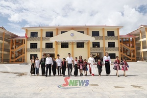 'Ngôi trường hiện đại ở Lóng Phiêng