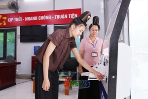 'Chuyển đổi số, nâng cao chất lượng phục vụ nhân dân