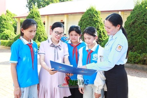 'Đưa pháp luật đến với người dân