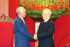 Khẳng định sự coi trọng mối quan hệ đặc biệt Việt Nam-Lào