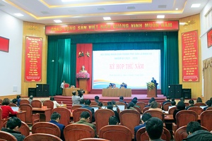 Kỳ họp thứ năm HĐND thành phố Sơn La khóa XX