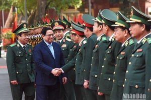 Nỗ lực bảo vệ vững chắc chủ quyền lãnh thổ, an ninh biên giới, vùng biển, đảo