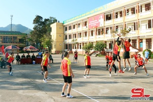 Giải thể thao chào mừng ngày thành lập QĐND và ngày truyền thống BĐBP Sơn La