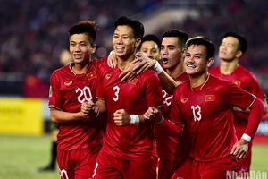 Thắng Malaysia 3-0, đội tuyển Việt Nam giành vị trí nhất bảng