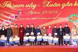 “Tết Sum vầy - Xuân gắn kết” năm 2023