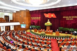 Siết chặt quy trình công tác cán bộ, xây dựng đội ngũ ngày càng vững mạnh
