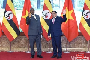 Tạo điều kiện thuận lợi cho các doanh nghiệp Việt Nam và Uganda mở rộng đầu tư
