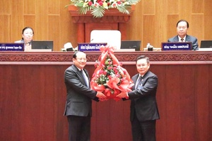 Thủ tướng Phạm Minh Chính chúc mừng tân Thủ tướng Lào Sonexay Siphandone
