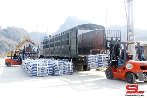Công ty cổ phần phân bón Sông Lam Tây Bắc ra quân sản xuất đầu xuân