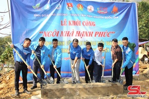 Chương trình thanh niên tình nguyện tại bản Nà Sài