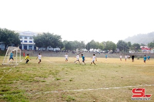 Khai mạc giải bóng đá thanh niên huyện Bắc Yên