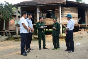 Khoảng trống thông tin ở cơ sở - mối nguy của Đảng -- Bài 1: Tiếp nhận thông tin theo kiểu “mạng nói thế”
