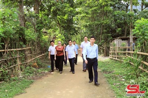 Mường Giàng phấn đấu xây dựng nông thôn mới nâng cao