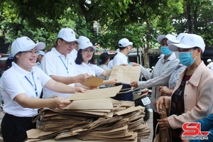 Phù Yên: ra quân hưởng ứng Ngày môi trường thế giới 