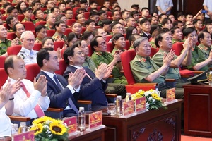 Ngăn chặn, đẩy lùi, tiến tới xóa bỏ hoàn toàn tệ nạn ma túy
