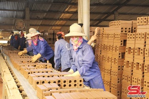 Bảo đảm an toàn vệ sinh lao động cho công nhân